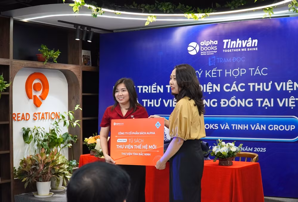 le-ky-ket-alpha-books-tinh-van-8.jpg