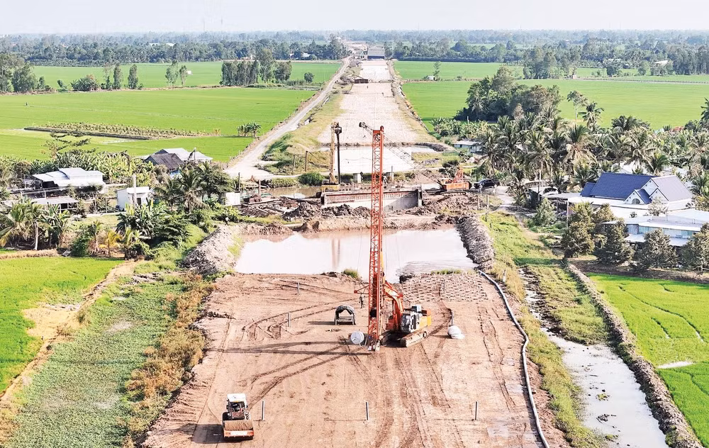 Nhà thầu thi công phần cầu và đường cao tốc Châu Đốc-Cần Thơ-Sóc Trăng.