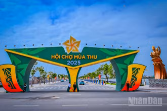 Theo đánh giá của Bộ Công thương, Hội chợ Mùa Thu lần thứ nhất năm 2025 đã tạo hiệu ứng lan tỏa tích cực trong xã hội, góp phần tôn vinh hàng Việt, đồng thời nâng cao hình ảnh, vị thế và uy tín của Việt Nam trên trường quốc tế.