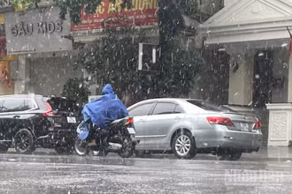 Dự báo Hà Nội có mưa rào và dông. (Ảnh minh họa: Đ.T)