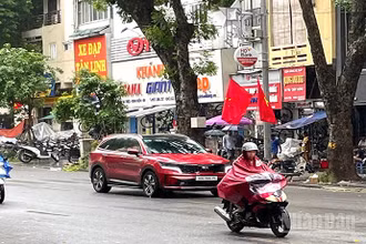 Dự báo khu vực Hà Nội có mưa vừa, mưa to và dông. (Ảnh minh họa: Đ.T)