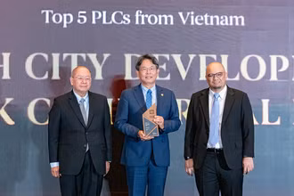 Giải thưởng là sự ghi nhận hơn một thập kỷ đổi mới, quản trị minh bạch, hiện đại, gắn kết hiệu quả kinh doanh với ESG, chuyển đổi số và phát triển bền vững.