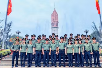 Cán bộ, chiến sĩ Phòng An ninh nội địa, Công an tỉnh Đồng Nai về nguồn tại Căn cứ Ban An ninh Trung ương Cục miền Nam - tỉnh Tây Ninh. 