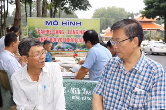Dù mới đi vào hoạt động nhưng mô hình “Cà phê sáng - lắng nghe, trao đổi với nhân dân” đã phát huy hiệu quả.