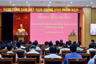 Văn phòng Trung ương Đảng công bố quyết định của Bộ Chính trị, Ban Bí thư về công tác cán bộ.