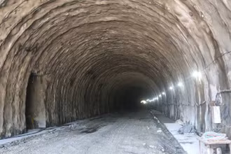 Hầm Đèo Ngang thứ 2 trên Quốc lộ 1 nối 2 tỉnh Quảng Trị và Hà Tĩnh được đào thông.