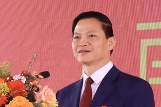 Ông Vương Quốc Tuấn, Phó Bí thư Tỉnh ủy Bắc Ninh (mới) nhiệm kỳ 2020-2025 giữ chức vụ Chủ tịch Ủy ban Nhân dân tỉnh Bắc Ninh (mới) nhiệm kỳ 2021-2026. (Ảnh: TTXVN)