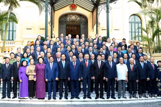 Tổng Bí thư, Chủ tịch nước Tô Lâm và các đồng chí lãnh đạo, nguyên lãnh đạo Đảng, Nhà nước và các đại biểu tham dự hội nghị. (Ảnh: ĐĂNG KHOA) 