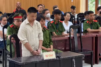 Bị cáo Phan Minh Trung lĩnh án tử hình về tội "Mua bán trái phép chất ma túy".