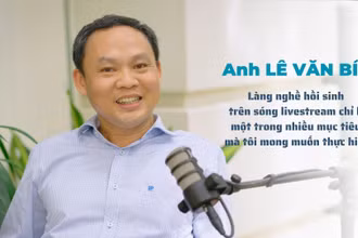 Anh Lê Văn Bính - Bí thư Đảng ủy, Chủ tịch HĐND xã Phượng Dực, thành phố Hà Nội