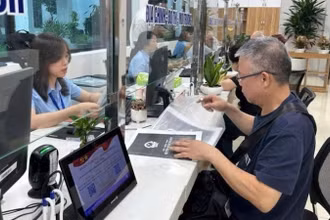 Biên bản xử phạt vi phạm hành chính trên môi trường điện tử được gửi qua email, app định danh, SMS