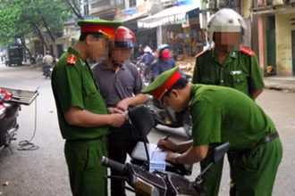 Trưởng Công an xã được phạt đến 50% mức tiền phạt tối đa, tịch thu phương tiện vi phạm hành chính