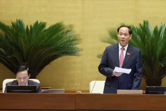 Phó Chủ tịch Quốc hội Trần Quang Phương phát biểu. (Ảnh: DUY LINH)
