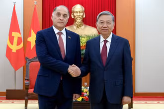 Tổng Bí thư Tô Lâm tiếp Thư ký Hội đồng An ninh Cộng hòa Belarus Volfovich Aleksandr Grigorievich. 