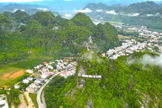 Vườn quốc gia Phong Nha-Kẻ Bàng.