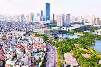 Hà Nội ngày càng phát triển văn minh, hiện đại. (Ảnh PHẠM HÙNG)