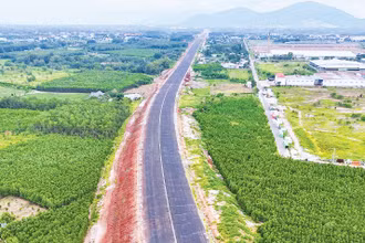 Tuyến cao tốc Biên Hòa - Vũng Tàu đoạn qua địa phận tỉnh Đồng Nai (cũ).