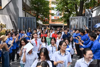 Thí sinh tại Kỳ thi tuyển sinh vào lớp 10 Hà Nội năm 2025 (Ảnh: THẾ ĐẠI)