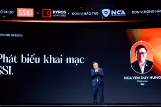 Chủ tịch Hội đồng quản trị Công ty cổ phần Chứng khoán SSI Nguyễn Duy Hưng phát biểu tại sự kiện.
