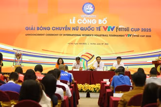Ban tổ chức họp báo tại Hà Nội
