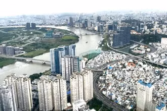 Chung cư là loại hình dẫn đầu lượng quan tâm nửa đầu 2025, được dẫn dắt bởi nhu cầu mua ở thực và đầu tư khai thác. (Ảnh: HNV)