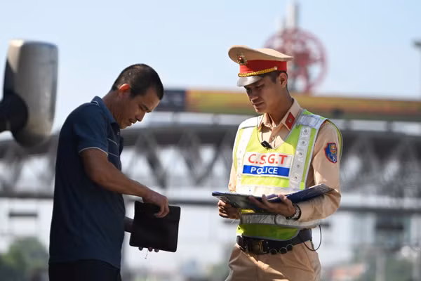 9 tháng đầu năm, lực lượng chức năng xử lý hơn 3,6 triệu lượt vi phạm trật tự, an toàn giao thông. (Ảnh: Cục Cảnh sát giao thông)