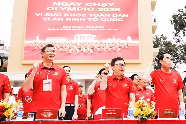 Cùng nhau quyết tâm rèn luyện sức khỏe.