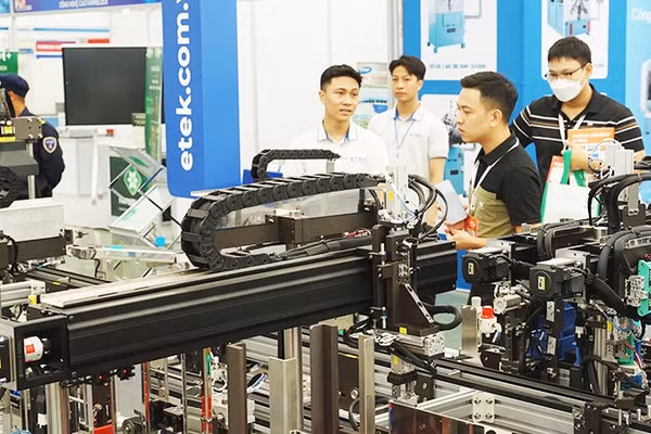 Quỹ Đổi mới công nghệ quốc gia giúp các doanh nghiệp đầu tư trang thiết bị hiện đại. Ảnh: NAM ANH