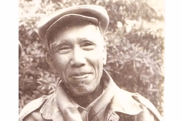 Nhà báo Lưu Động (1920 - 2004). Ảnh tư liệu của Kiều Mai Sơn