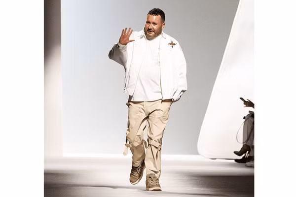 Kim Jones chọn châu Á để trở lại