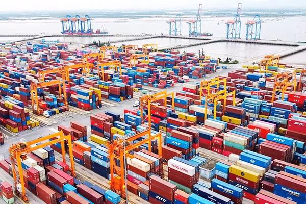 Nền tảng SmartLog được Hải Phòng triển khai để xử lý khoảng trống liên thông dữ liệu. Ảnh: KHIẾU MINH