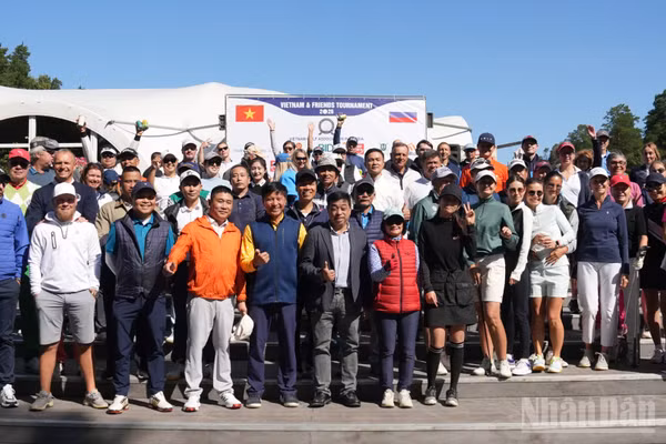 Giải đấu năm nay thu hút đông đảo golfer tham gia. (Ảnh: THANH THỂ)