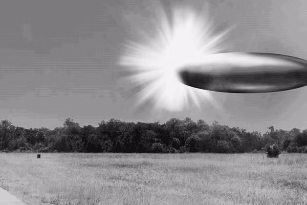 Ảnh ghép do FBI thực hiện về một vụ nhìn thấy UFO. Ảnh: GETTYIMAGES 