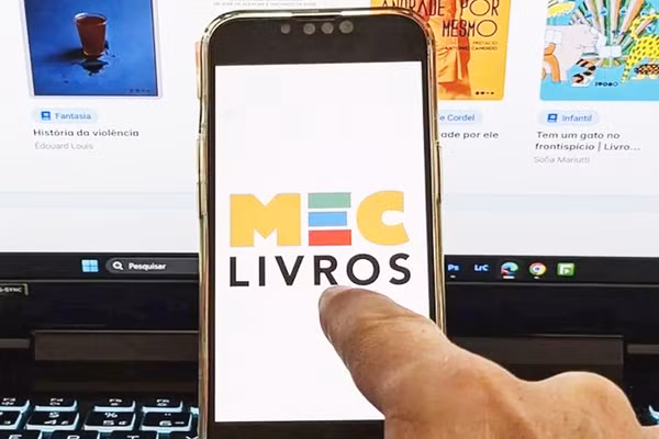 MEC Livros hiện cung cấp hàng nghìn đầu sách trong nước và quốc tế. Ảnh: AGENCIA BRASIL