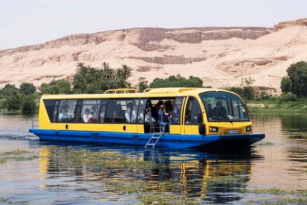 Ai Cập triển khai bus điện đường sông