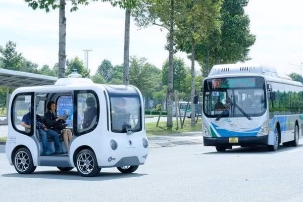 Cuộc thử nghiệm đánh dấu bước đi mới của Hà Nội trong đưa công nghệ tự hành do doanh nghiệp Việt Nam làm chủ vào thực tế, hướng tới phát triển giao thông thông minh, xanh và hiện đại. (Ảnh minh họa)