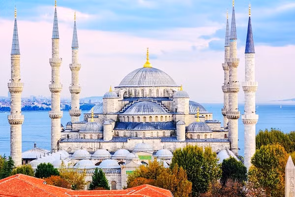Thánh đường xanh tại Istanbul. Ảnh: BLUE MOSQUE