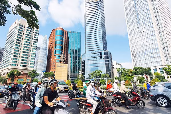 Thành phố Hồ Chí Minh sẽ tính toán kỹ việc thay đổi tên đường, tránh những xáo trộn trong đời sống người dân. Ảnh: K.MINH