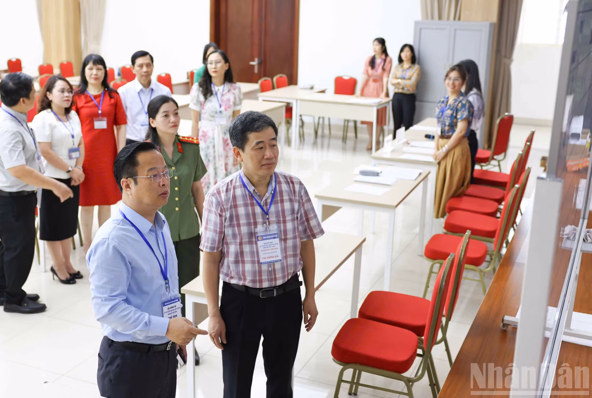 ndo_br_59182706d9c06d9e34d129.jpg