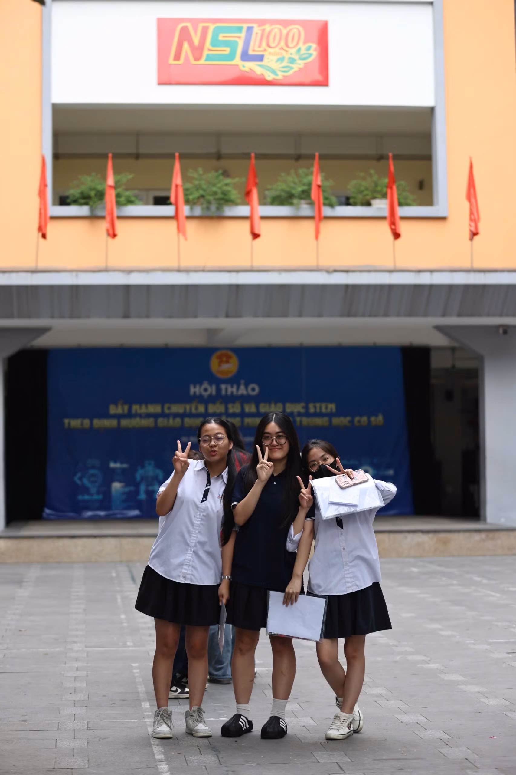 3d4e07bd575de003b94c66.jpg