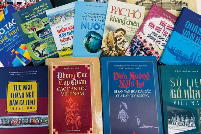 Một số cuốn sách của Nhà xuất bản Văn hóa dân tộc.