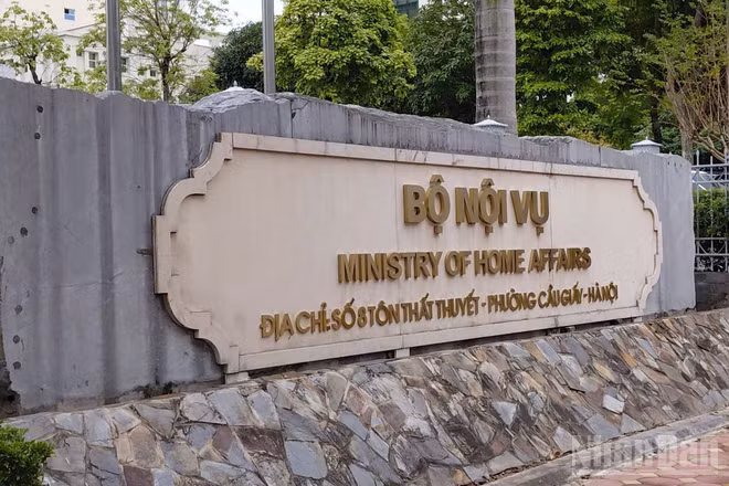 Trụ sở Bộ Nội vụ. (Ảnh NGÂN ANH)