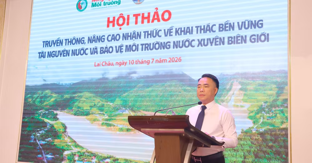 Tiến sĩ Đào Xuân Hưng phát biểu khai mạc.