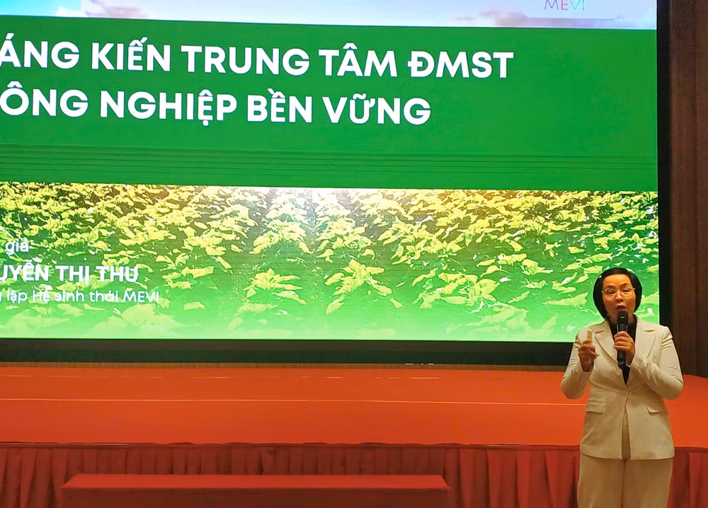 gen-h-z7325301828442-baac8984d47de46da9e752f6abc9914b.jpg