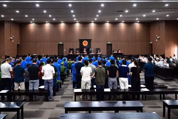 Toàn cảnh phiên tòa. (Ảnh: VŨ PHƯƠNG)