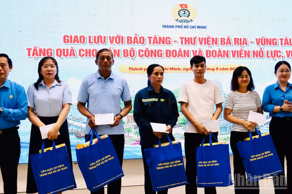 Công đoàn Thành phố luôn quan tâm, chăm lo cho người lao động. 
