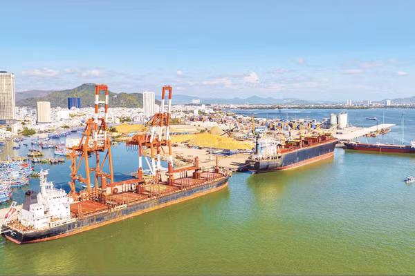 Cảng Quy Nhơn, tỉnh Gia Lai. (Ảnh: LƯƠNG TÙNG)