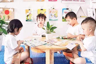 Giờ học của trẻ tại Trường mầm non Thạch Khôi, thành phố Hải Phòng. (Ảnh HUYỀN MINH)