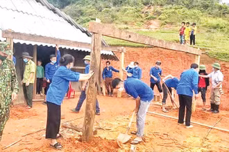 Huyện Quế Phong quyết tâm hoàn thành Chương trình xóa nhà tạm, nhà dột nát trước ngày 31/7.