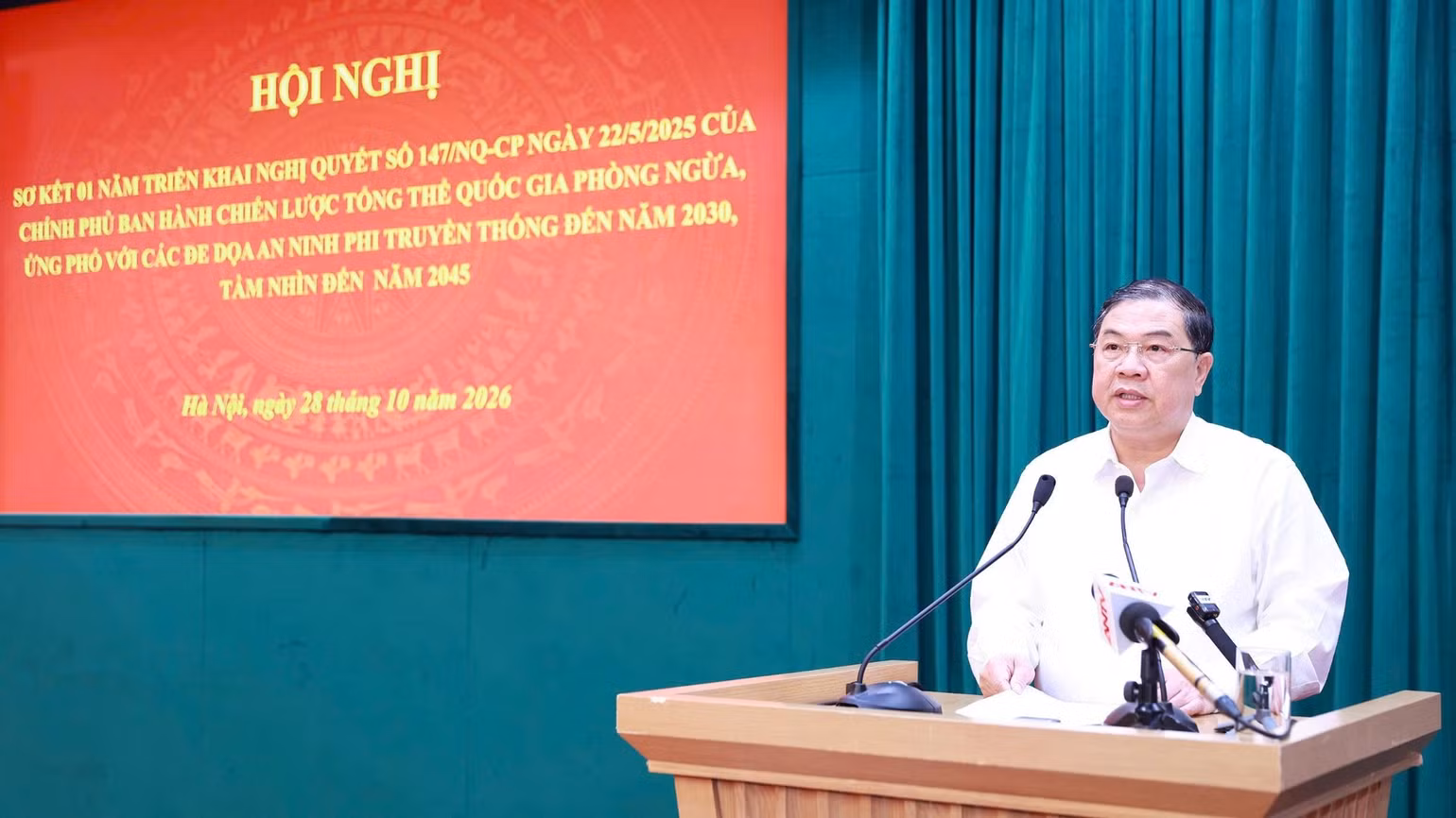 Phó Thủ tướng Thường trực Chính phủ Phạm Gia Túc phát biểu chỉ đạo. (Ảnh: KHỔNG HÀ) 1793162041728-3761812701524098849-3761812701524098849-feac2ac546f9a86943c40d3480881293-8161.jpg